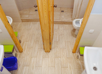 Capsule hostel AntiHostel Forrest in Lviv